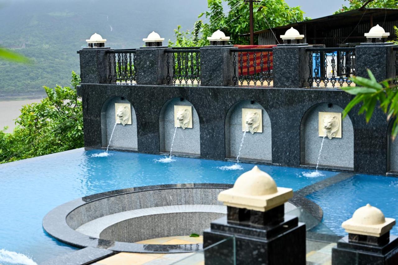 The Green Gate Resort Mulshi Ngoại thất bức ảnh