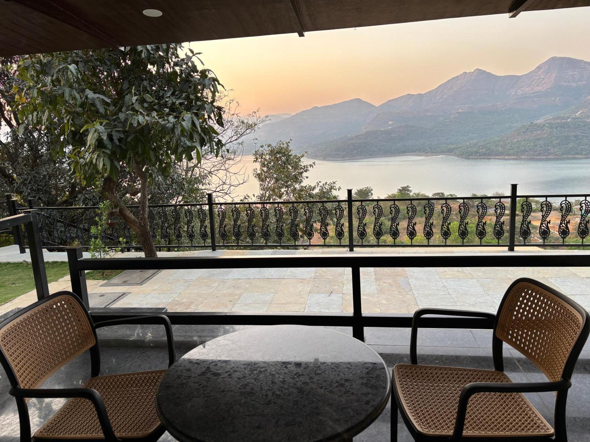 The Green Gate Resort Mulshi Ngoại thất bức ảnh