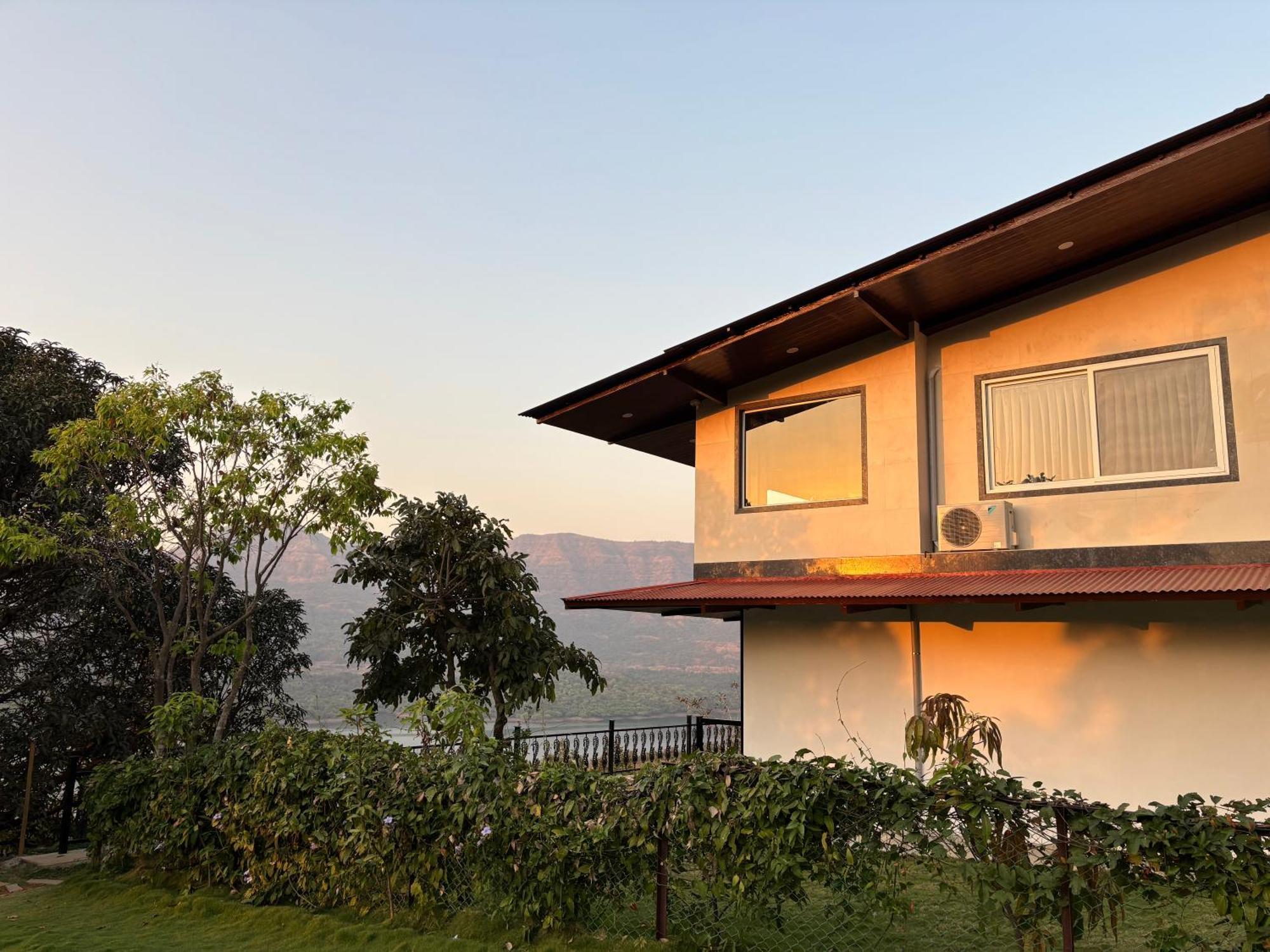 The Green Gate Resort Mulshi Ngoại thất bức ảnh