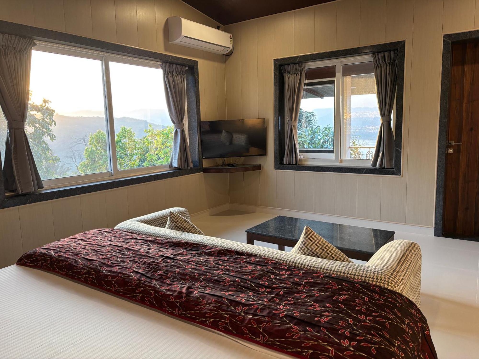The Green Gate Resort Mulshi Ngoại thất bức ảnh